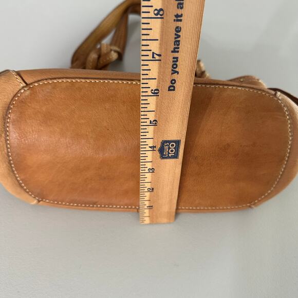 Fossil Tan Leather Shoulder Bag Satchel Studded Braided Handles w/ Key Charm - Picture 11 of 11